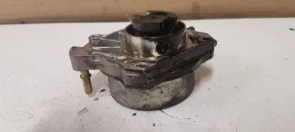 Opel Insignia A Vacuum pump 55205446
