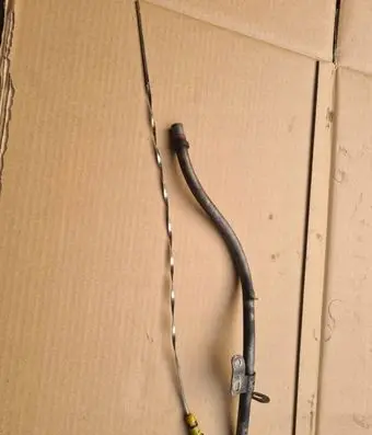 Renault Megane III Oil level dip stick 111518504R