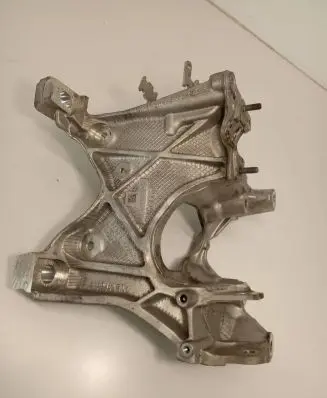 Audi A4 S4 B9 Engine mounting bracket 8W0399296E