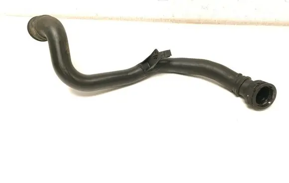 Intercooler hose/pipe