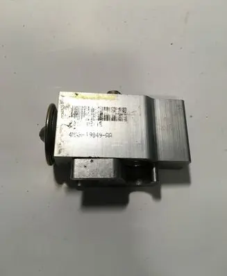 Nissan Pathfinder R51 Air conditioning (A/C) expansion valve 19849 4NAA19849AA