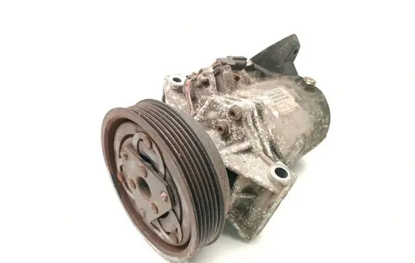 Nissan Juke I F15 Air conditioning (A/C) compressor (pump) 92600-3VD0A
