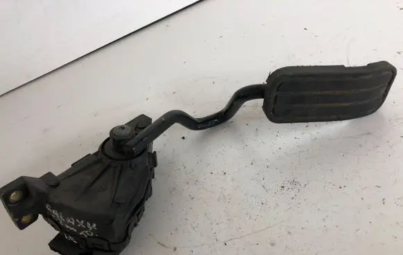 Ford Galaxy Accelerator throttle pedal 7M4723507B