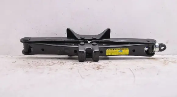 Toyota Yaris Lift Jack 
