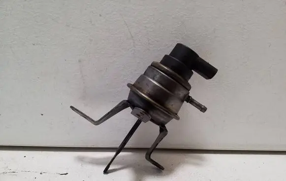 Chevrolet Orlando Turbo system vacuum part 7088095 B090030