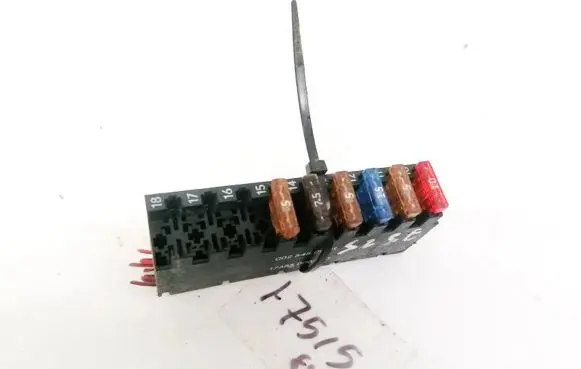 Mercedes-Benz R W251 Fuse box set 002545001 1768300000