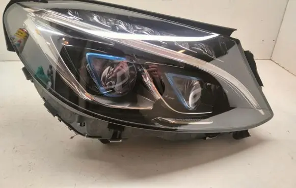 Mercedes-Benz C W205 Headlight/headlamp