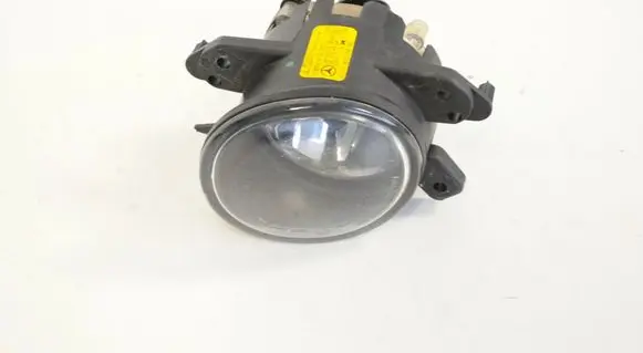 Mercedes-Benz C W204 Front fog light A2518200856