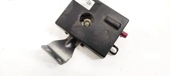 Antenna control unit