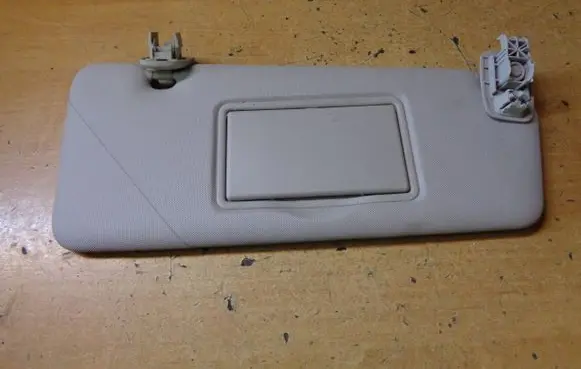 Renault Twingo III Sun visor 964004456R