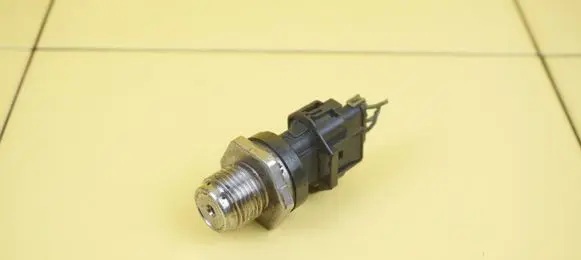 Hyundai ix35 Fuel pressure sensor 0281006035 D4HA