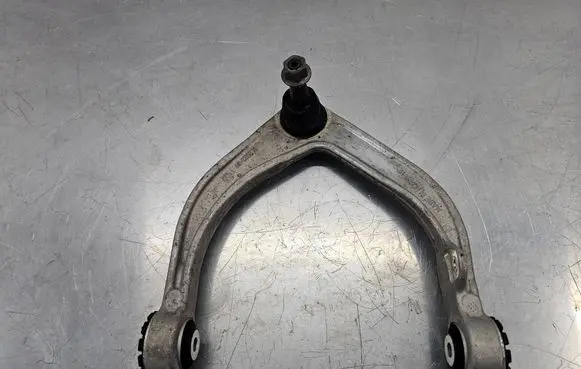 Volvo XC60 Front lower control arm/wishbone 31360630