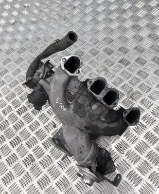 Volkswagen Golf Plus Intake manifold 030131513AD 03G129713 038131501A