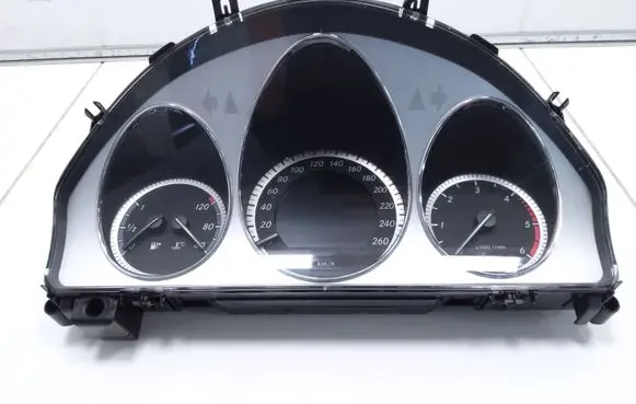 Mercedes-Benz C W204 Speedometer (instrument cluster) A2049007000 A2049023600 A2049014400