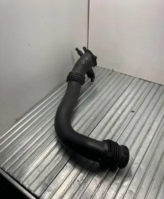 BMW 3 F30 F35 F31 Intercooler hose/pipe 8601683 1371 23557610