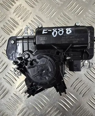 Skoda Superb B8 (3V) Tailgate/trunk/boot lock/catch/latch 3V5827887C