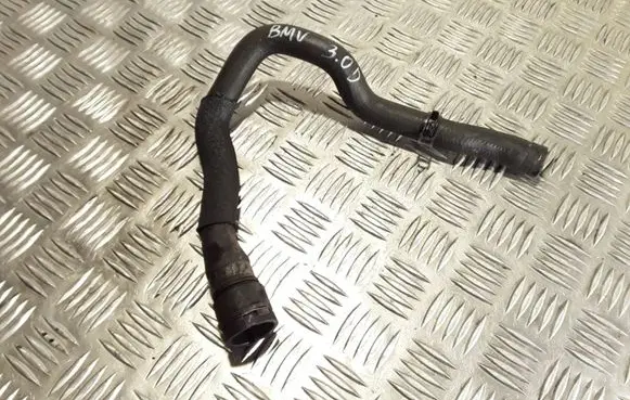 BMW X3 E83 Engine coolant pipe/hose