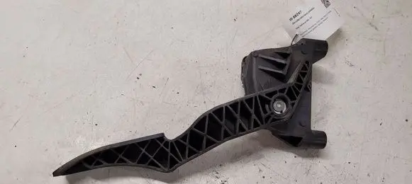 Opel Zafira A Accelerator throttle pedal 9202341 6PV00811400