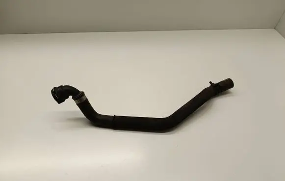 BMW X3 E83 Engine coolant pipe/hose 64213422