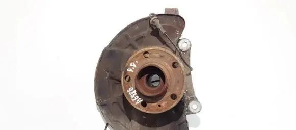 Volvo S60 Front wheel hub