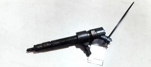 Opel Zafira B Fuel injector 0445110276