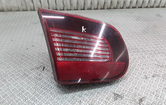 Volkswagen Eos Tailgate rear/tail lights 1Q0945093