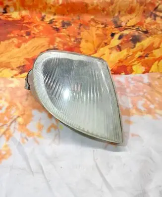 Peugeot Partner Front indicator light 9621302580 61724581