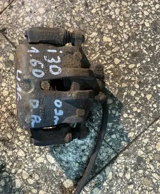 Hyundai i30 Front brake caliper