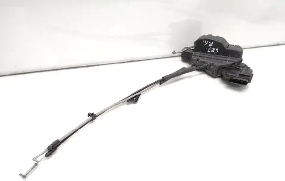 Hyundai H-1, Starex, Satellite Front door lock