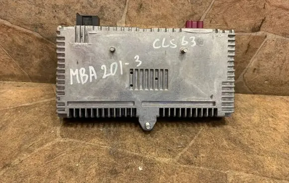 Mercedes-Benz CLS C218 X218 HiFi Audio sound control unit A1669003407
