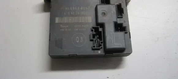 Mercedes-Benz E W211 Door control unit/module A2118704026