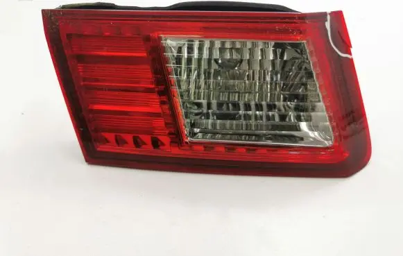 Honda Accord Tailgate rear/tail lights P7479L XG24A