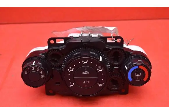 Ford Fiesta Climate control unit 8A6119980AE