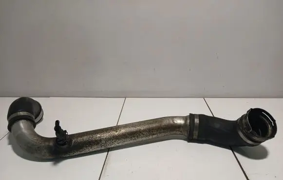 BMW X5 E53 Intercooler hose/pipe 