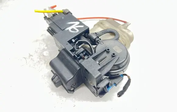 Mercedes-Benz S W220 Tailgate/trunk/boot lock/catch/latch A2208000575