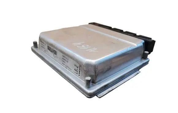 Volvo S60 Engine control unit/module 30637733A 03076 0281011078