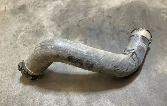 Nissan Qashqai Intercooler hose/pipe 14463BB52A 1111