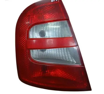 Skoda Fabia Mk1 (6Y) Rear/tail lights 6Y6945095B 6Y6945111B