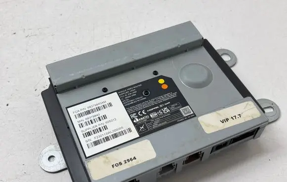 Jeep Grand Cherokee WL Video control module 68379840AM F230113WL000055 68379840