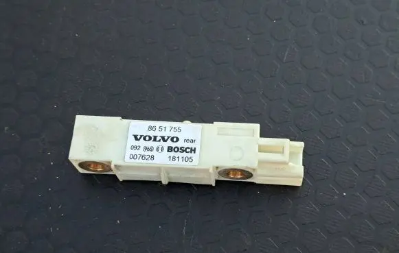 Volvo XC90 Airbag deployment crash/impact sensor 8651755 007628 181105
