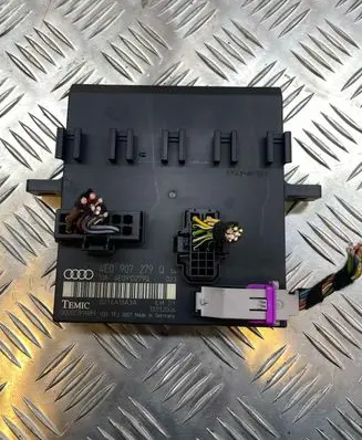 Audi A8 S8 D3 4E Comfort/convenience module 4E0907279Q