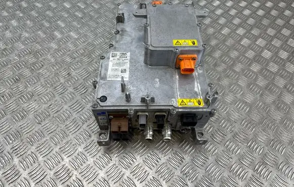 Peugeot 2008 II Battery charger (optional) 9851927180