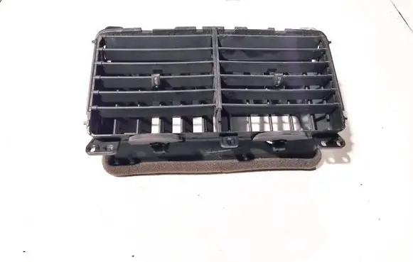Dodge Journey Dash center air vent grill 20100813790 3d4pg5fy7at173588