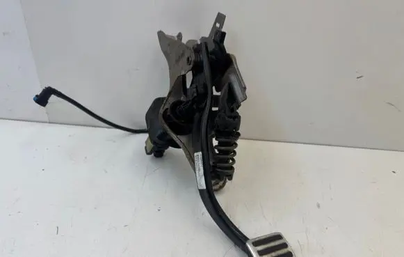 Volvo V60 Brake pedal 31290377