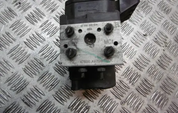 Nissan Primera ABS Pump 47600-AV700