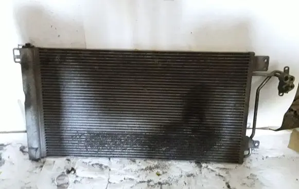 Volkswagen Transporter - Caravelle T5 A/C cooling radiator (condenser) 7H0820411E