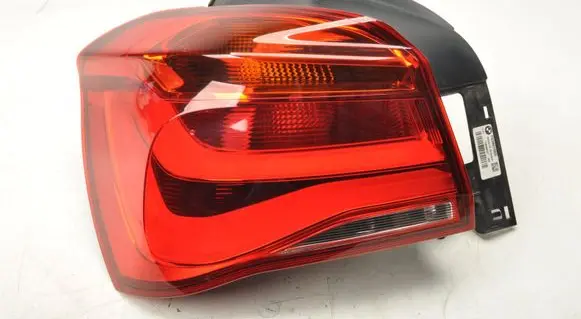 BMW 1 F20 F21 Rear/tail lights 7359017