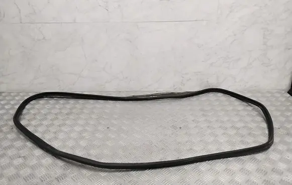 Audi A8 S8 D5 Trunk rubber seal (body) 4N0827705