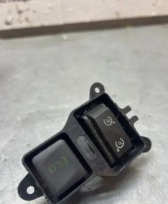 Renault Captur Other switches/knobs/shifts 251B45280R 10092655 20150211