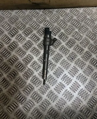 Jaguar XF Fuel injector 0445110654